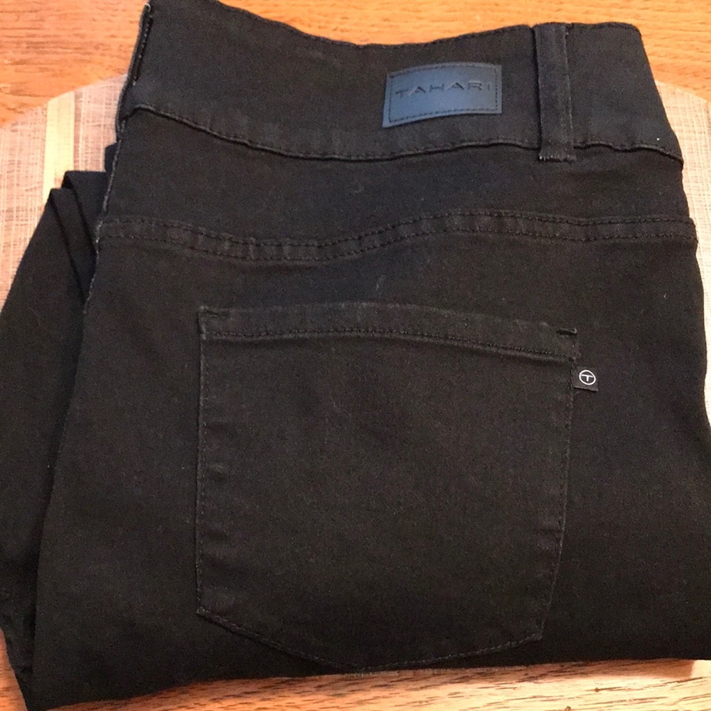 Tahari Comfort Luxe Black Rinse Wash Skinny Jeans size 18W